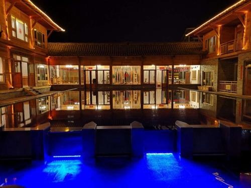 Hailuogou Century Village