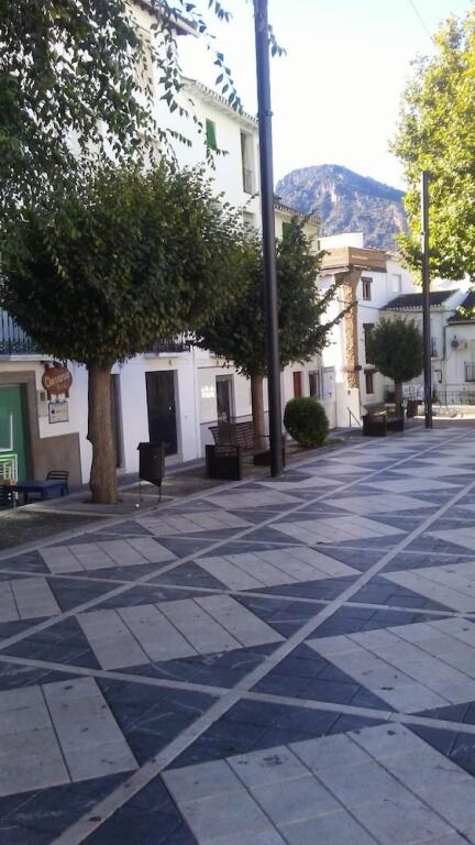House With 2 Bedrooms in Güejar Sierra, With Furnished Terrace - 20 km