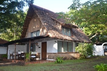 Diani House