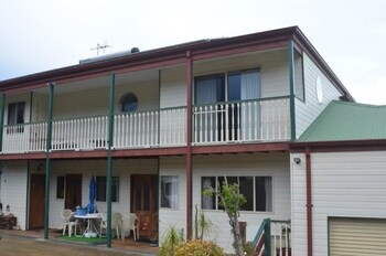 Albany Harbour Panorama B&B
