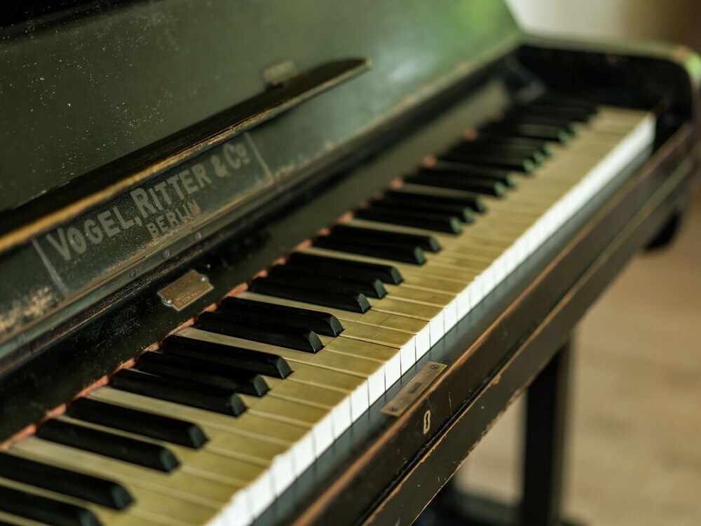 Spacious Farmhouse in Aalten near Lake