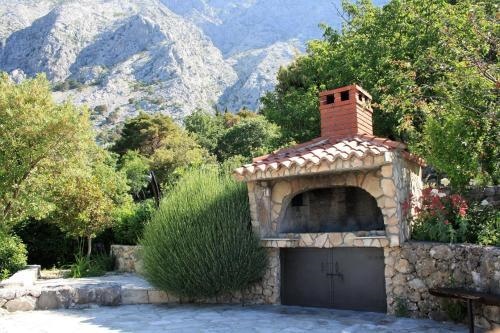 ctbv103 Holiday home with private pool Wi Fi internet access air condition in Baska Voda Makarska