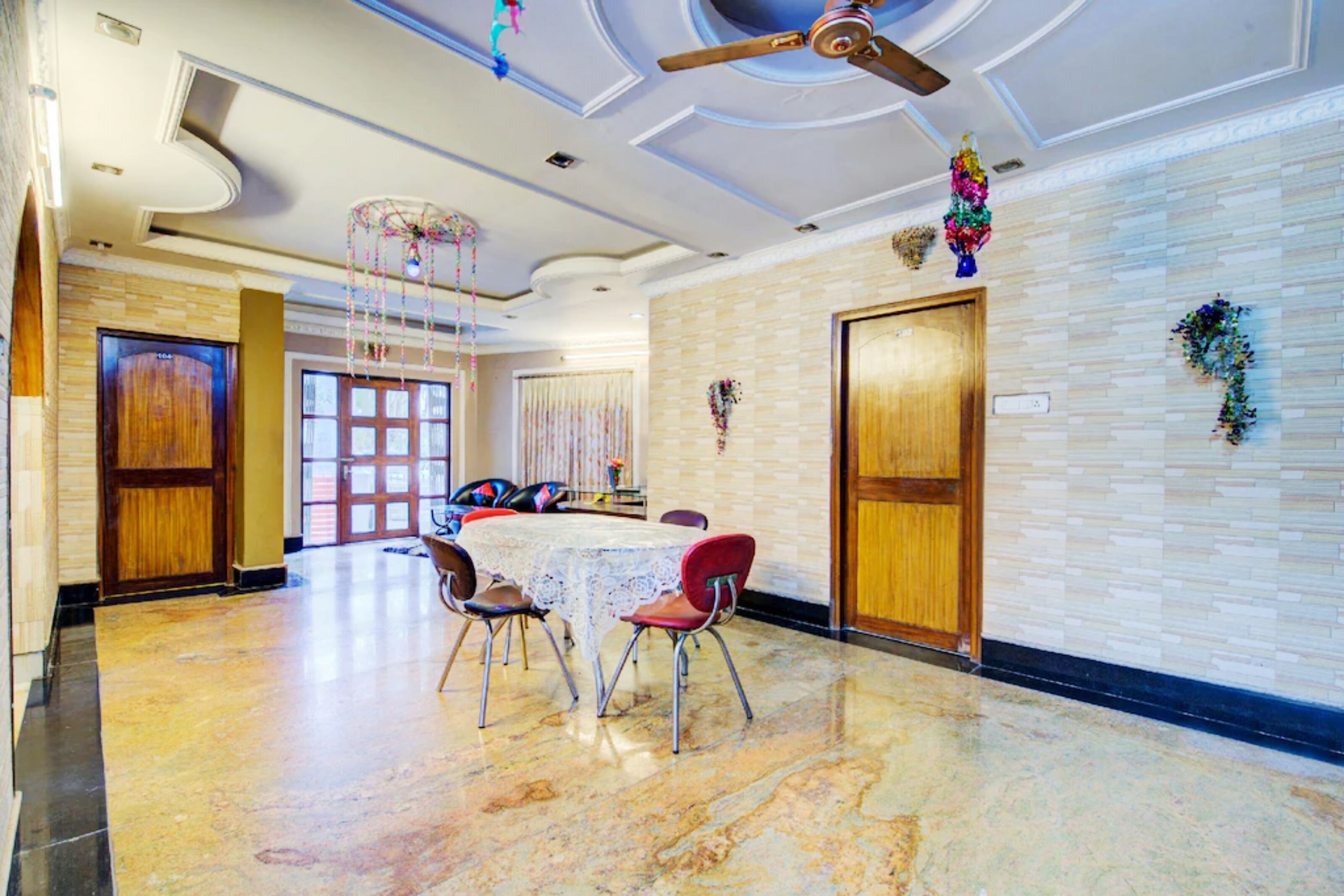 Goroomgo Green Gold Resort Lataguri