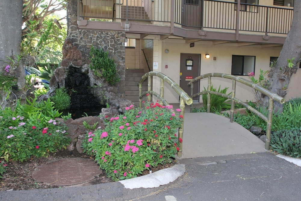 Hono Kai # B16 1 Bedroom 1 Bathroom Condo