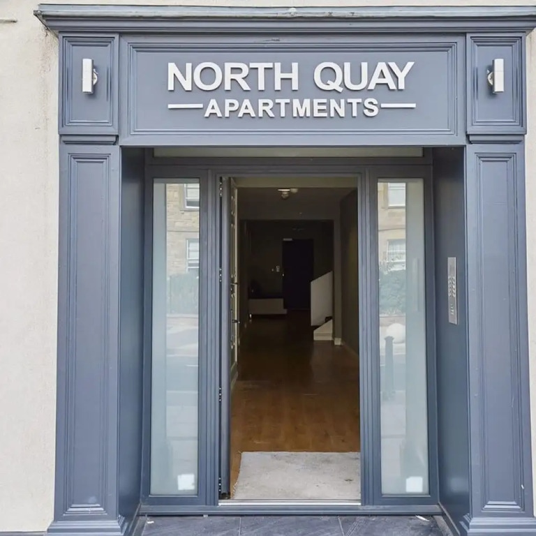 Host Stay Apartment 8 North Quay