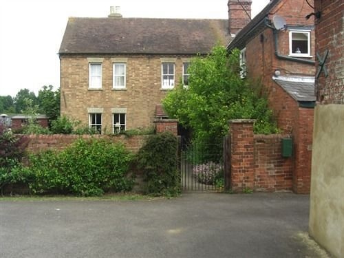 Drayton Lodge Farmhouse B&B