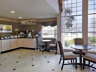 Days Inn By Wyndham Nacogdoches/Sfa University/Downtown