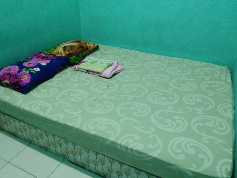 Express O 91281 Guest House Indah Jaya