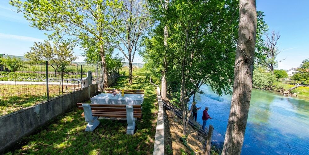 Frida Luxury Beachfront Villa