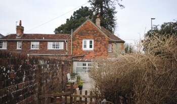 Guillards Oak, Midhurst 399980