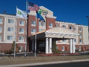 Holiday Inn Express & Suites ELK CITY
