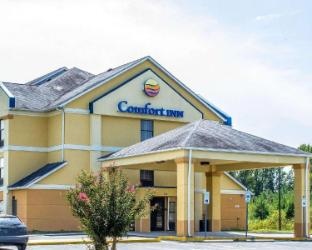 Comfort Inn Dunn near I-95
