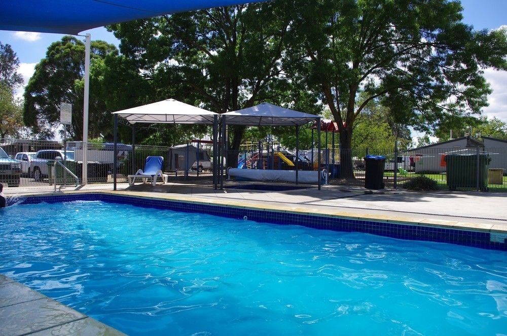 Gold Nugget Tourist Park