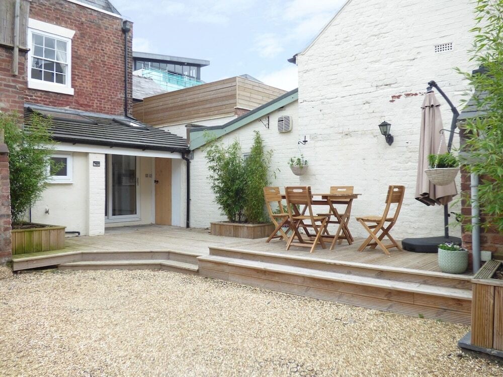 29 Egerton Street