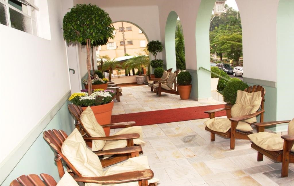 Avenida Charme Hotel