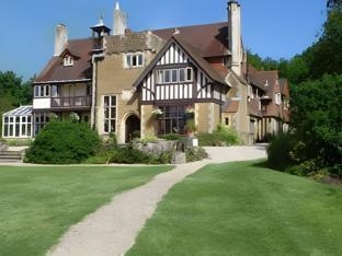 Farnham House Hotel
