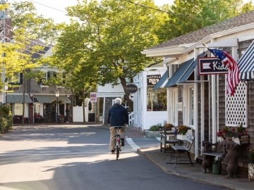 Edgartown Lodge