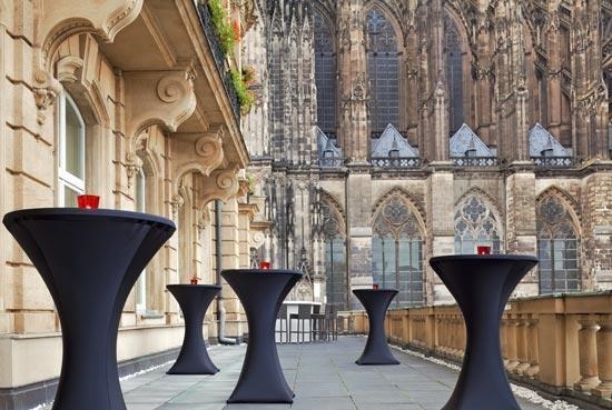 Althoff Dom Hotel Collection