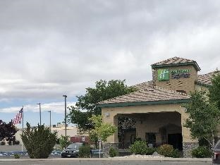 Holiday Inn Express Fallon