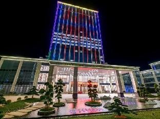 Fengxin Ronghui Landscape Hotel