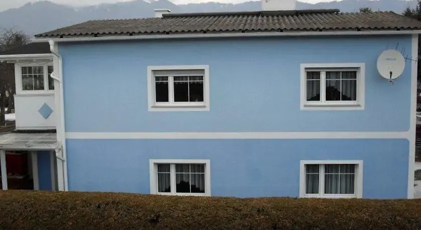 Camping Und Privatzimmer Dorfer