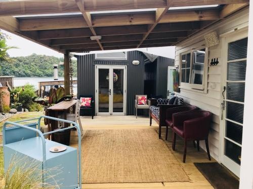 36 Steps To The Beach