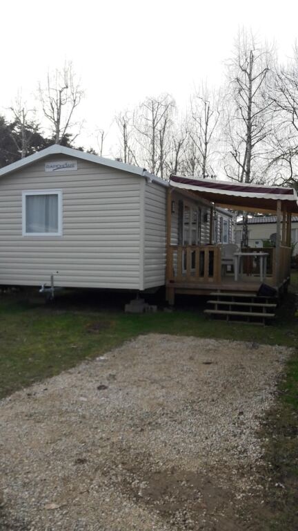 Bungalow With 3 Bedrooms In Onzain, With Wonderful Lake View, Shared Pool, Enclosed Garden