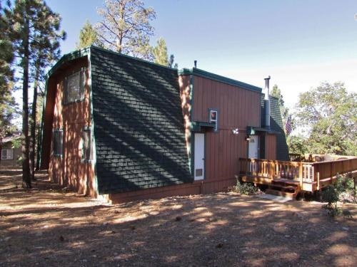 070 Tree Top Cabin