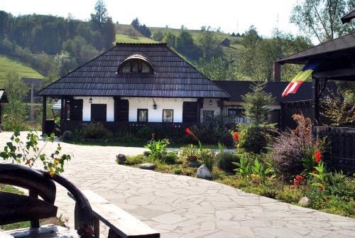 Pension-Museum Casa Poveste