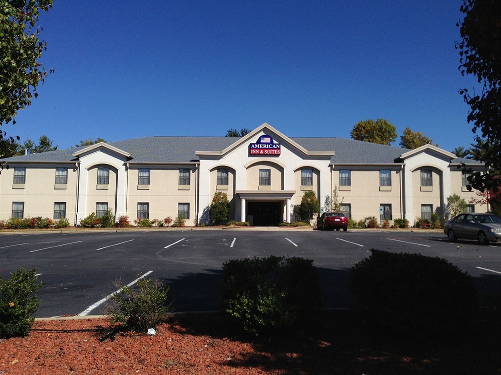 American Inn & Suites - High Point Nc