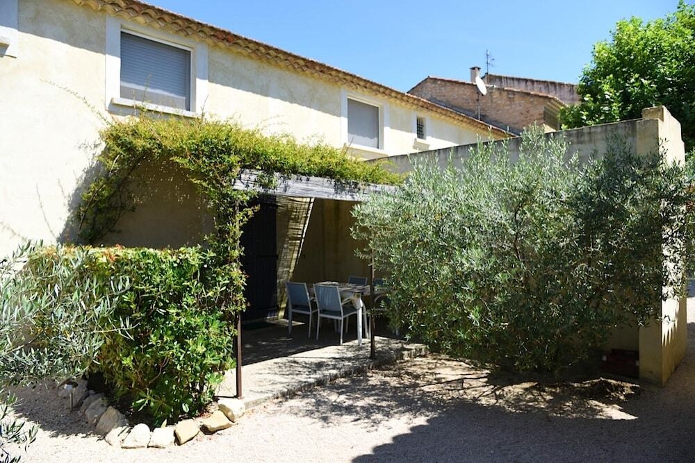 Apartment With 2 Bedrooms In Monteux With Shared Pool Enclosed Garden And Wifi 40 Km From The Slopes