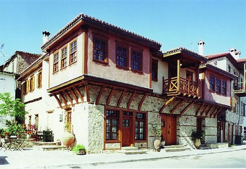 Oikia Alexandrou Traditional Inn