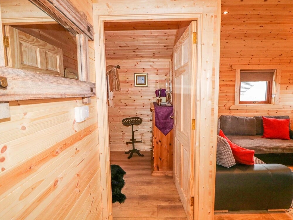 Alken Cabin