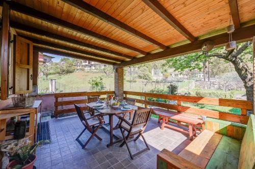 Brighty Rainbow House Garden