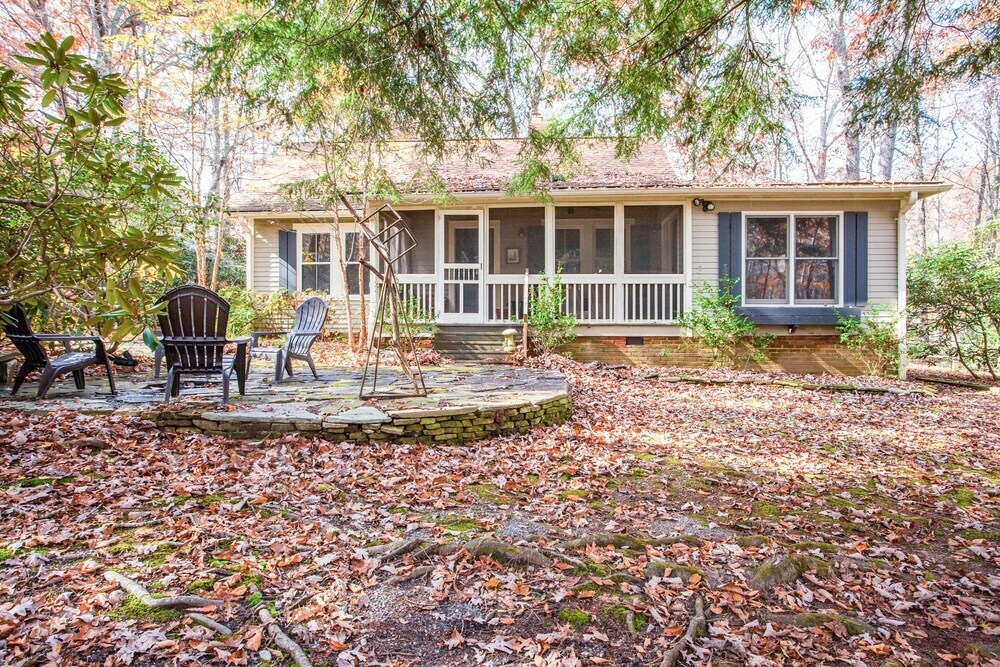 39 Maney Lane Home 5 Bedrooms 3 Bathrooms Home