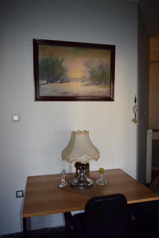 6 People Apartment Near Downtown