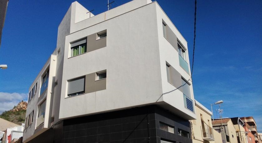 Alojamientos Almenara