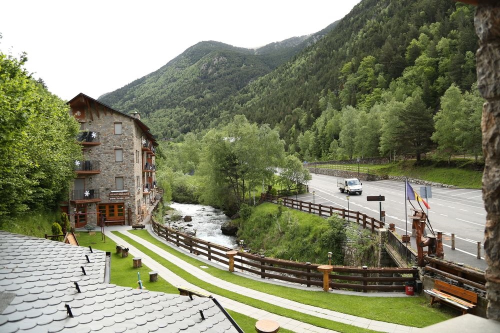 Apartamentos la Neu