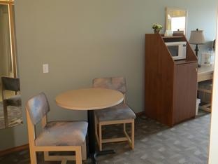 Bow River Inn
