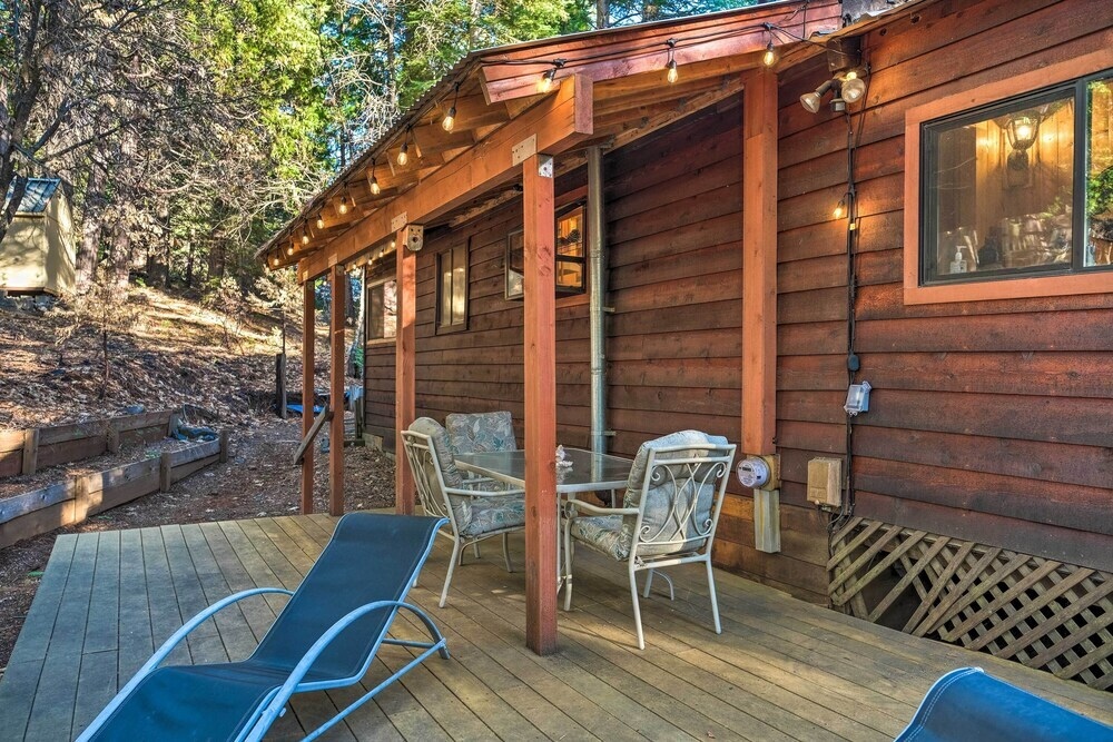 Camp Connell Cabin Near Vineyards & Hiking