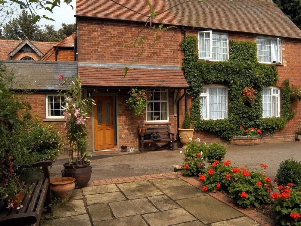 Courtyard Toft House