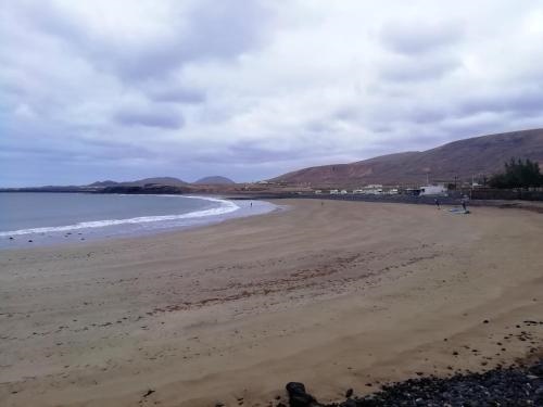 Apartment With 2 Bedrooms In Arrieta, With Furnished Terrace And Wifi - 300 M From The Beach