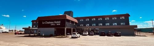 Camrose Lechateau Hotel
