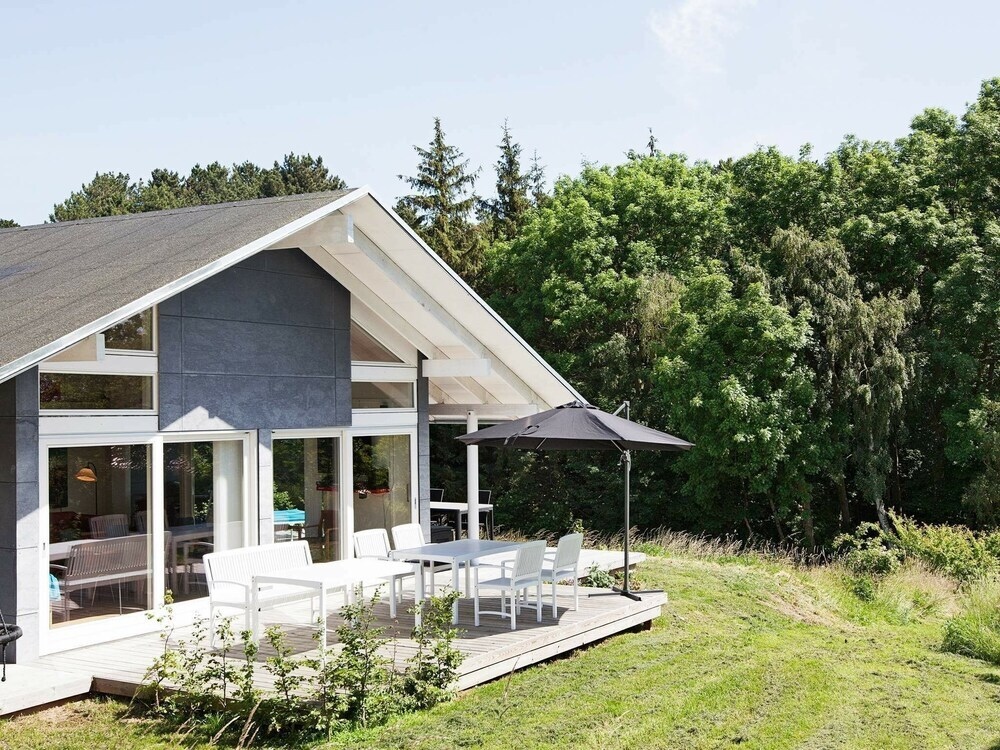 Contemporary Holiday Home In Zealand With Whirlpool