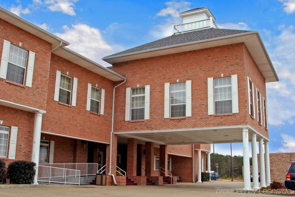 Best Western Collins Inn & Suites