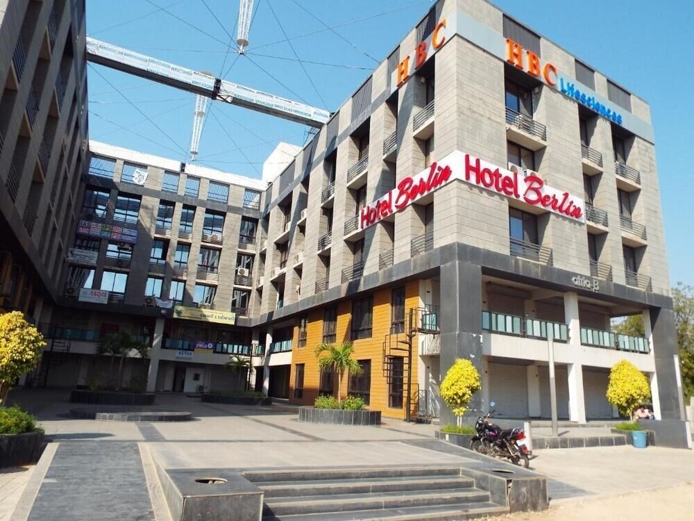 Capital O 74149 Hotel Berlin