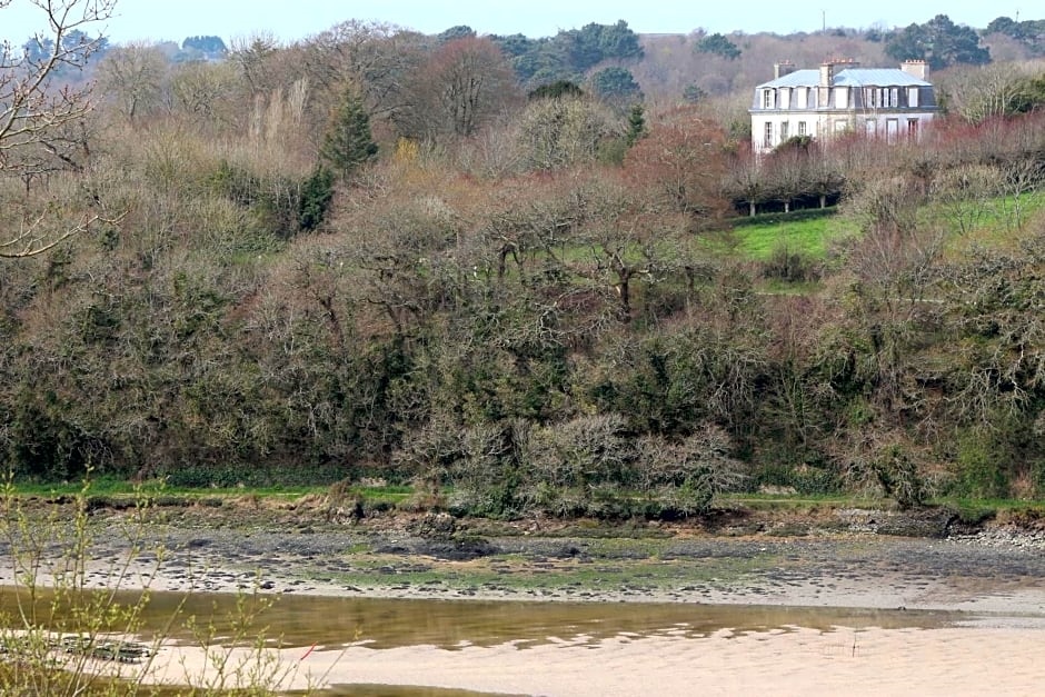 Chambres D'hotes Du Manoir De Suguensou
