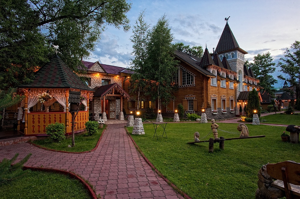 Hotel Imperial Village