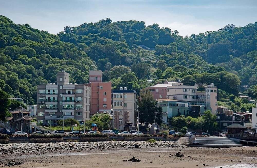 Clear Water Bay B&B Ii