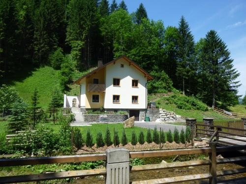 Gastehaus Forstner - Ferienwohnung/Apartment
